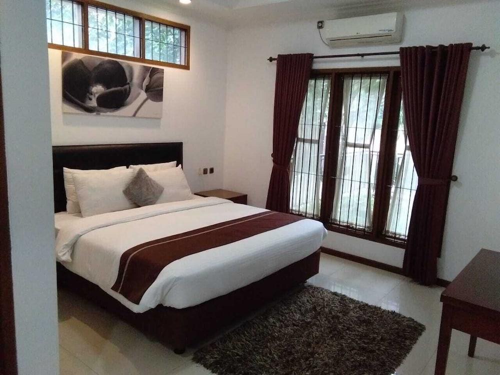 Kuldesak Villas Bandung Exteriör bild