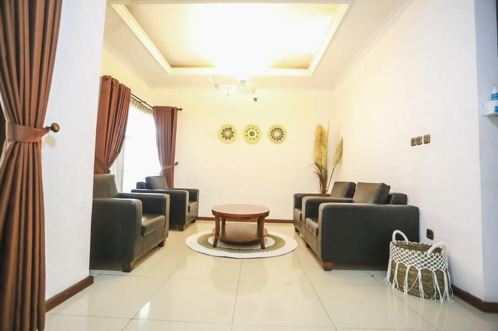 Kuldesak Villas Bandung Exteriör bild