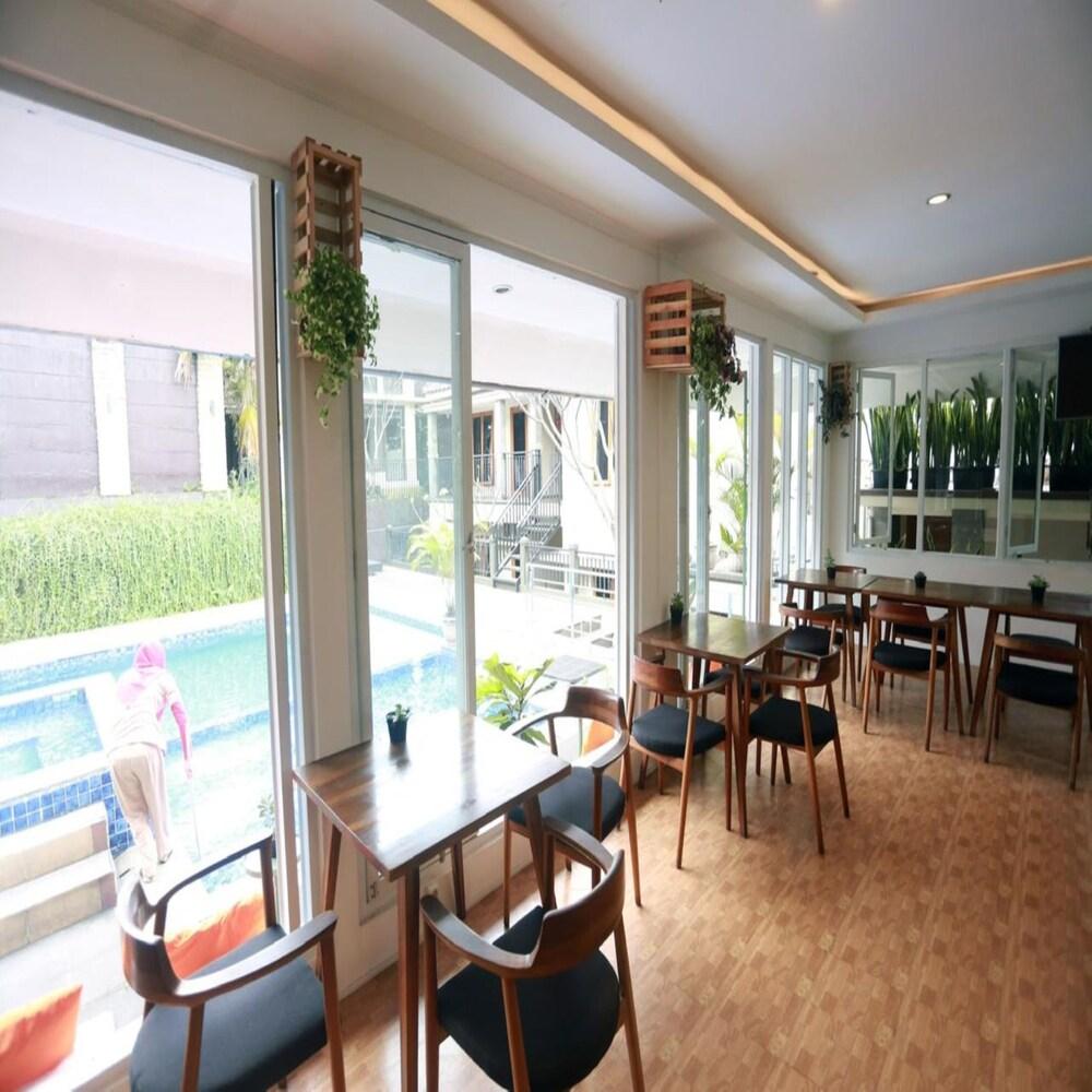 Kuldesak Villas Bandung Exteriör bild